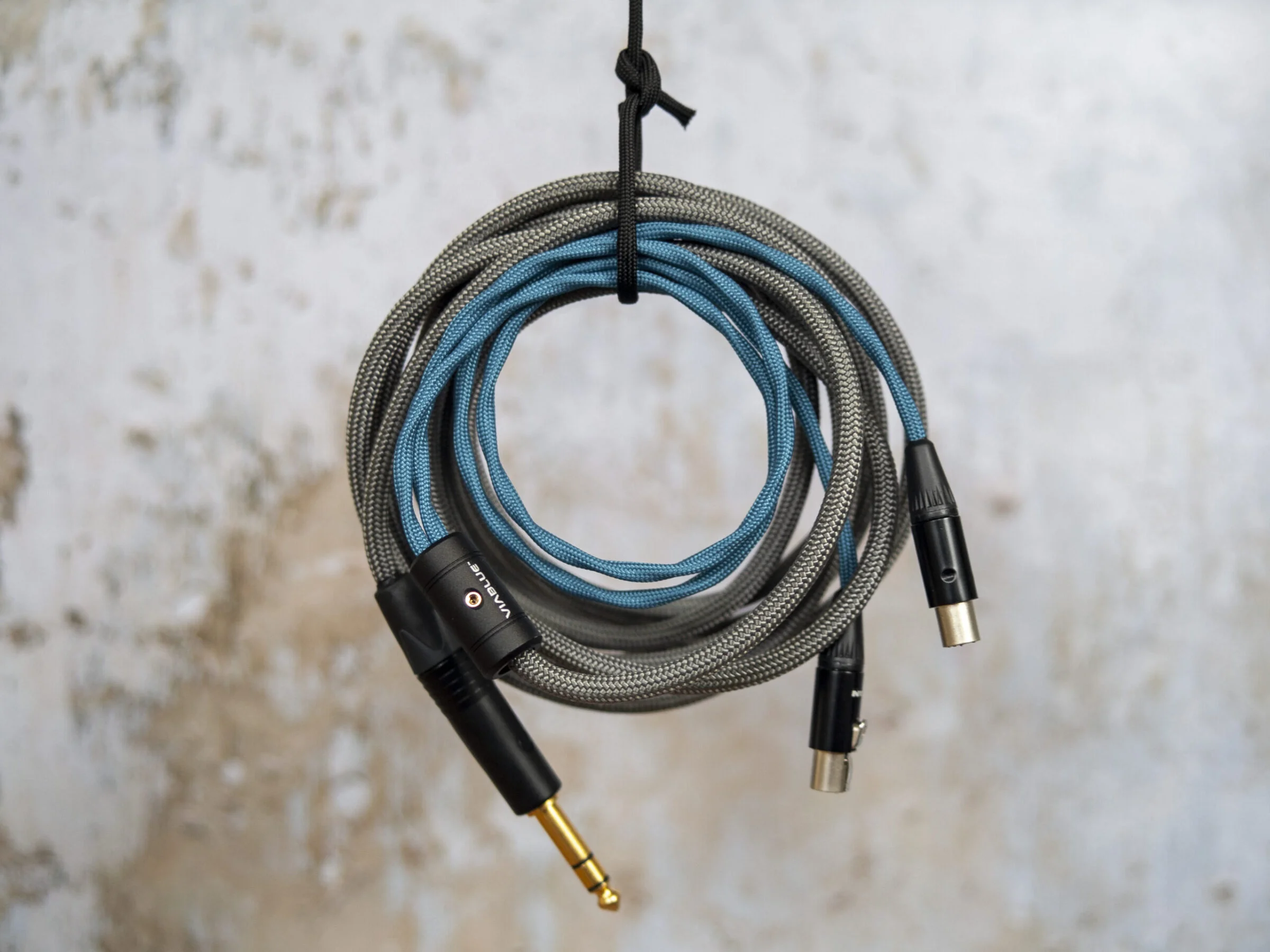 Shown with dual Rean mini XLR connectors