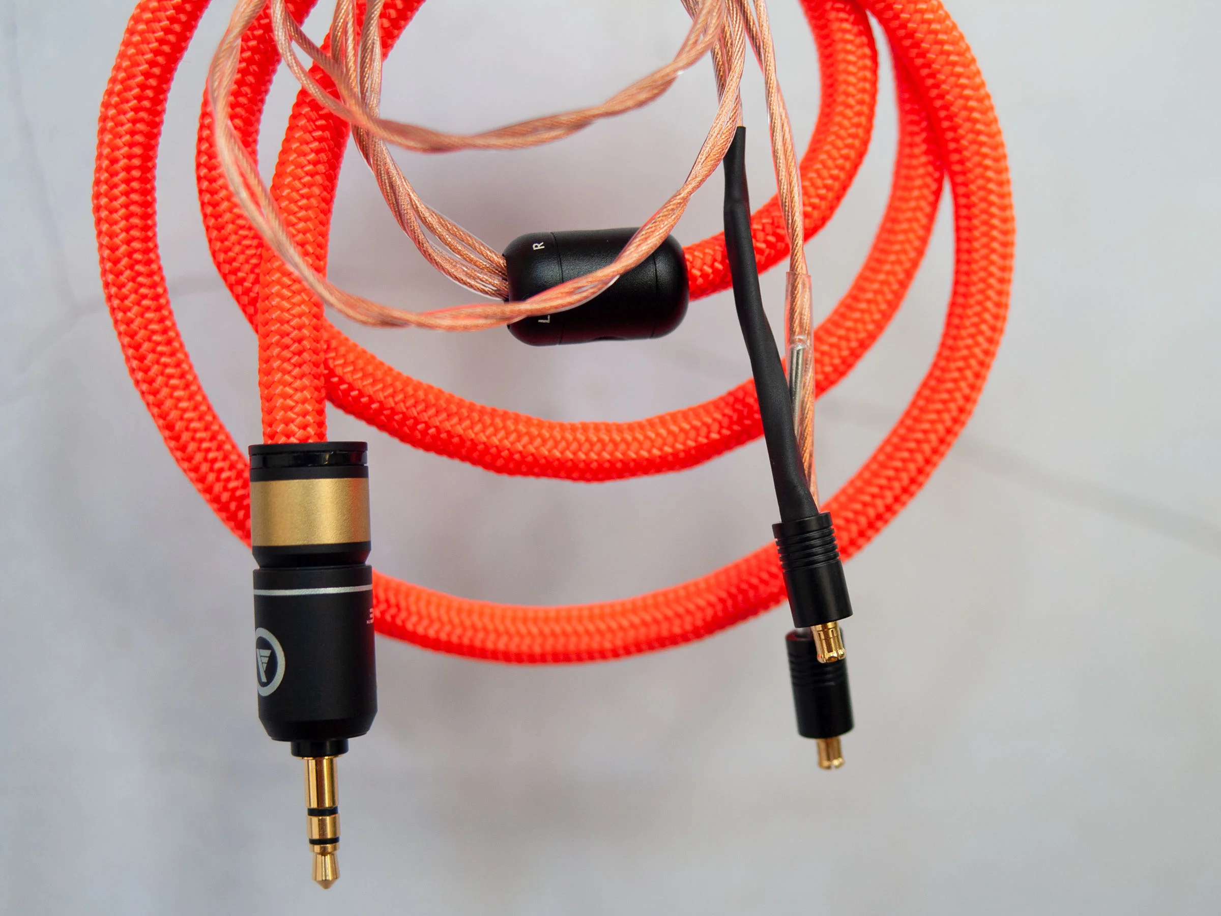 IEM Cable - Image 3